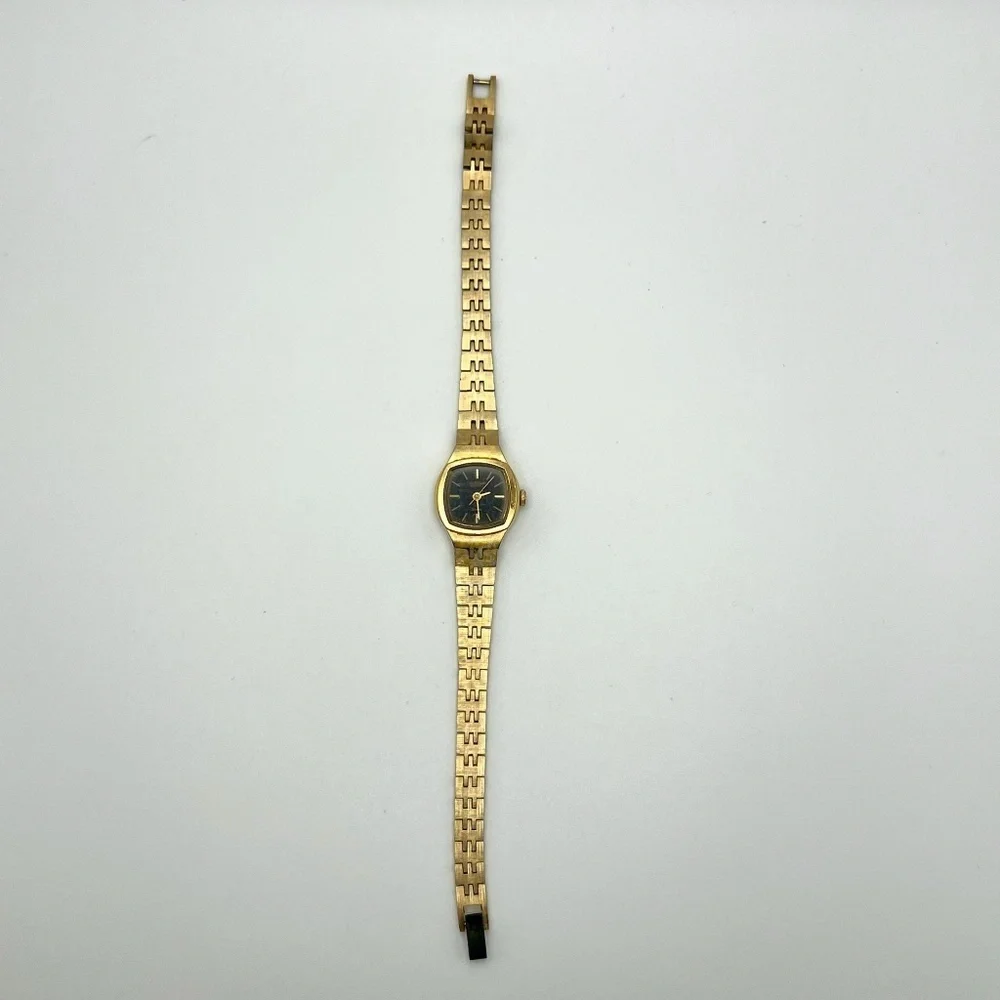 Citizen Vintage Rectangular Gold Plated Gold  Black tones Ladies Watch Working